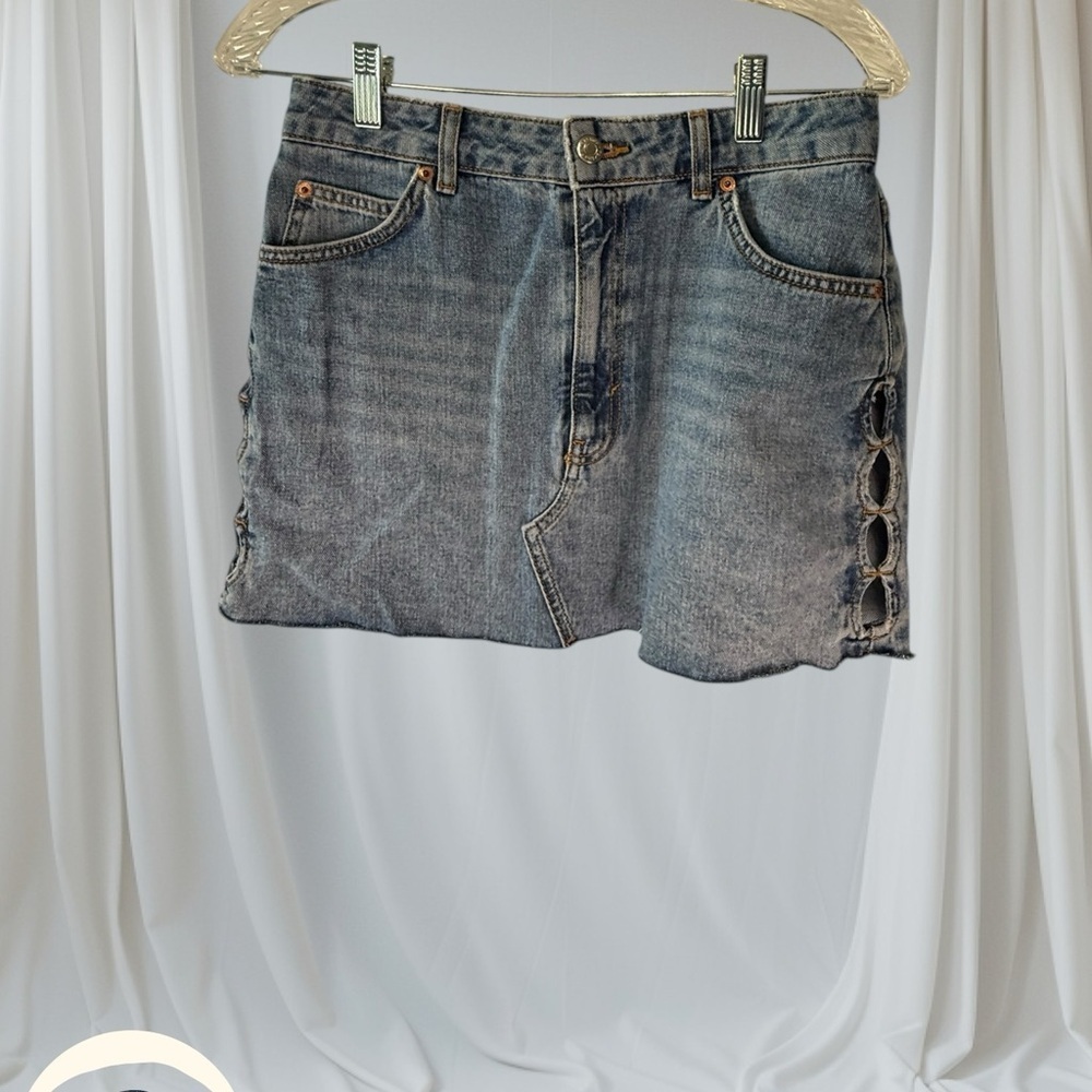 Topshop Denim Mini Skirt Cut Out Side Lace Up Festival Y2K Mid Wash Size 6 - Picture 6 of 10